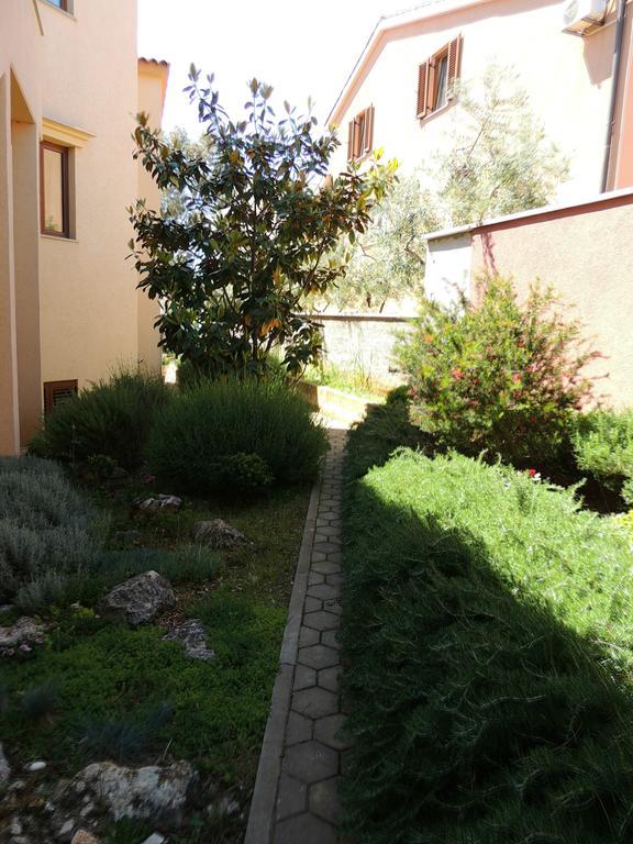 Stoja Apartment Pula Exterior foto